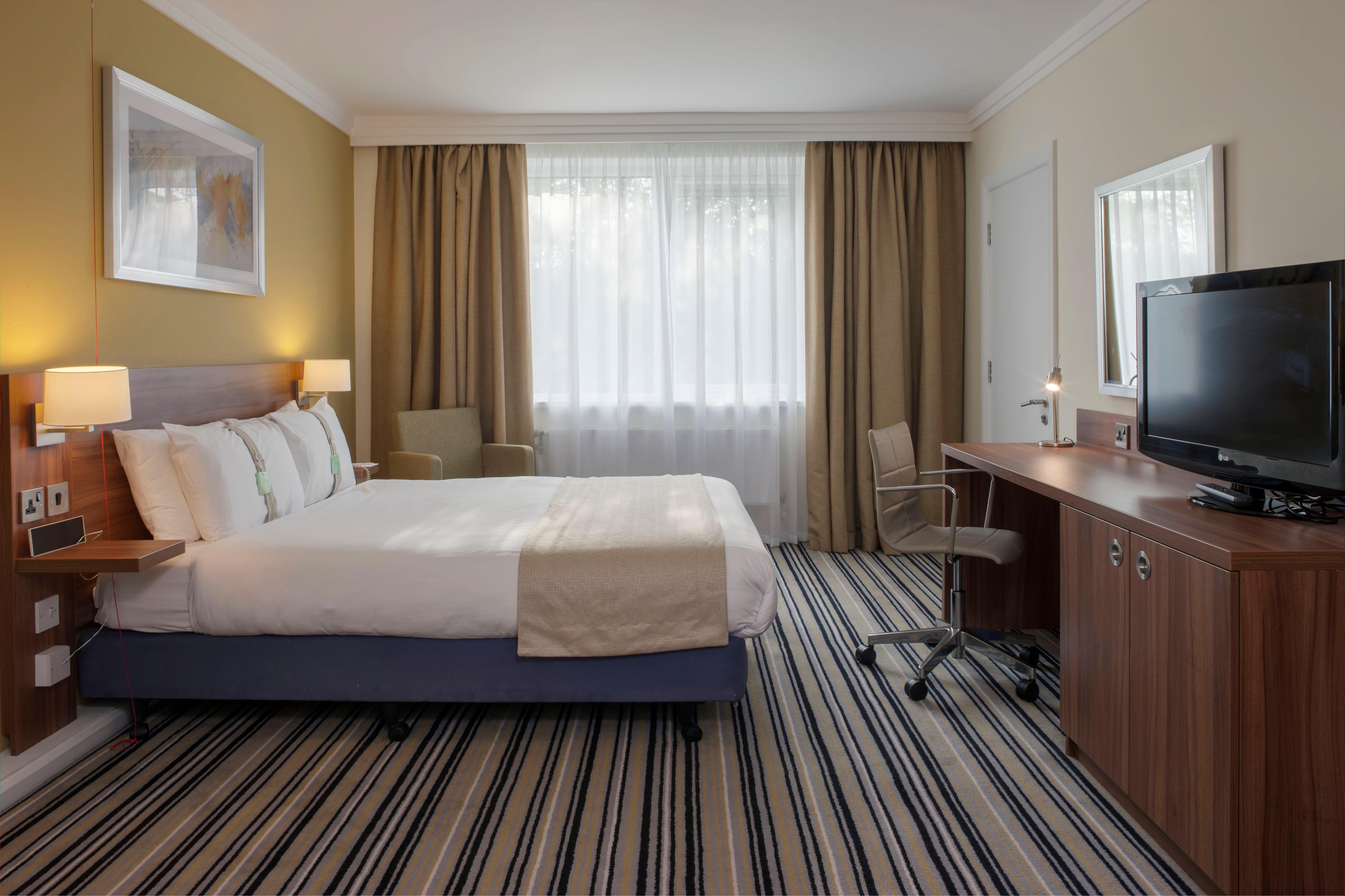 Holiday Inn Stoke On Trent M6 Jct15 By Ihg Newcastle-under-Lyme Exterior foto
